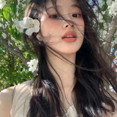 战火中的女神